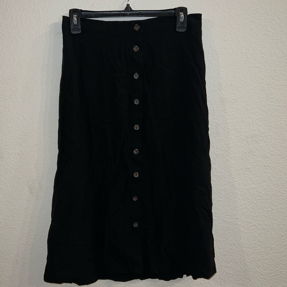 Long Black Old Navy Skirt